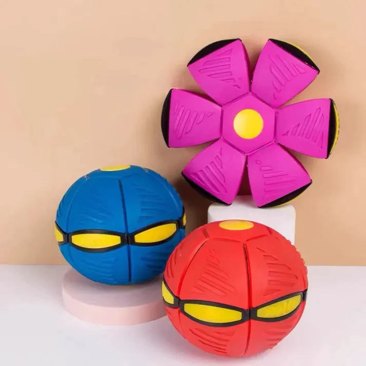 Colourful flying saucer fetch toys for dogs