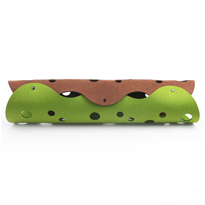 Felt cat tunnel in Green & Brown
