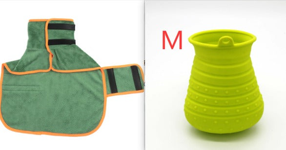 Muddy Paws Kit: green drying coat with paw cleaner cup